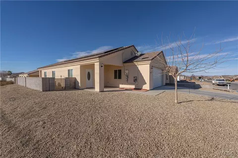 3351 N Apache St, Kingman, AZ 86401 photo 4