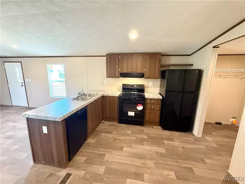 2435 E Devlin Ave, Kingman, AZ 86409 photo 9