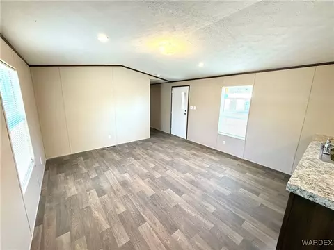 2435 E Devlin Ave, Kingman, AZ 86409 photo 6