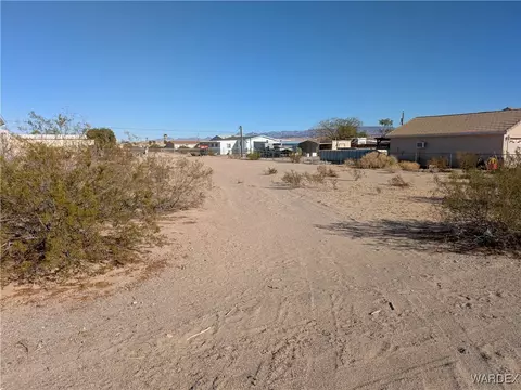 12633 S Apache Pkwy, Topock, AZ 86436 photo 1