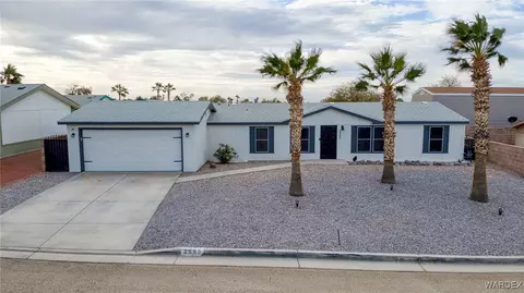 2588 E Vicki Ave, Fort Mohave, AZ 86426