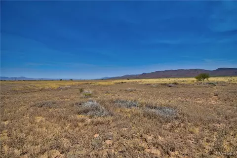 000 N Music Mountain Rd, Kingman, AZ 86409