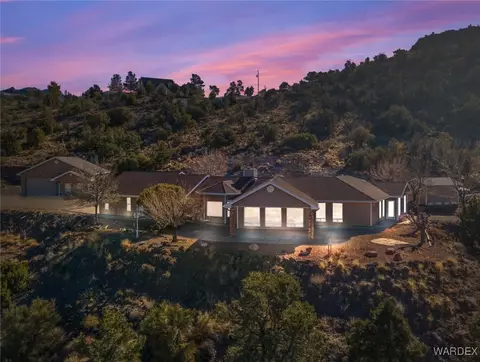 3274 S Pack String Ln, Kingman, AZ 86401