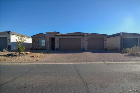 1864 E Desert Bloom Dr, Mohave Valley, AZ 86440