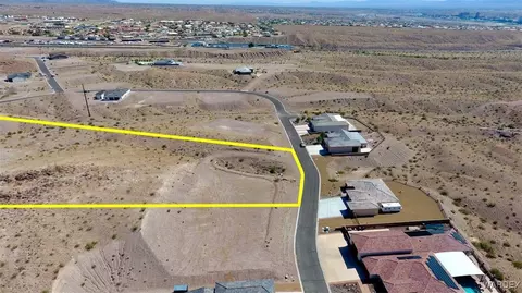 160 Natchi Canyon Dr, Bullhead City, AZ 86429