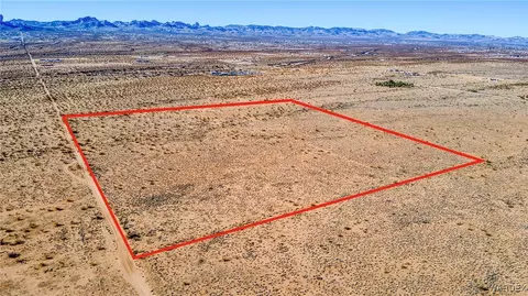 0000 W Unkar Dr, Golden Valley, AZ 86413