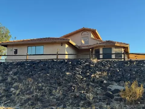 1780 E Marble Canyon Dr, Bullhead City, AZ 86442