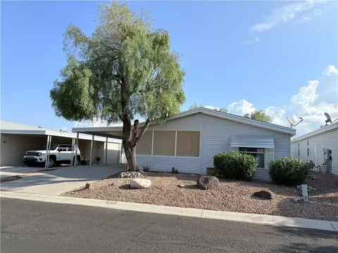 2350 Adobe Rd #17, Bullhead City, AZ 86442