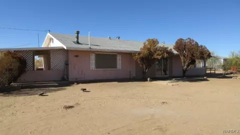 3425 N Mobile Rd, Golden Valley, AZ 86413