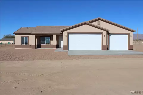 4761 W Tangerine Dr, Golden Valley, AZ 86413