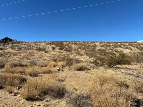 6295 Cottontail Trl, Kingman, AZ 86409