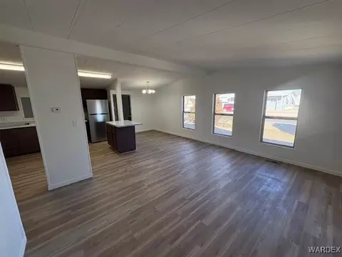 2650 E Mcvicar Ave, Kingman, AZ 86409 photo 4