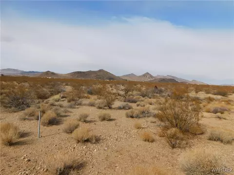 lot7 N Stewart Mtn, Golden Valley, AZ 86413