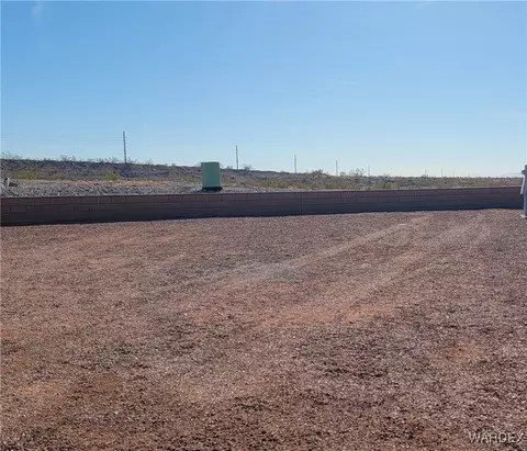 2357 Monterrey Ln, Bullhead City, AZ 86442
