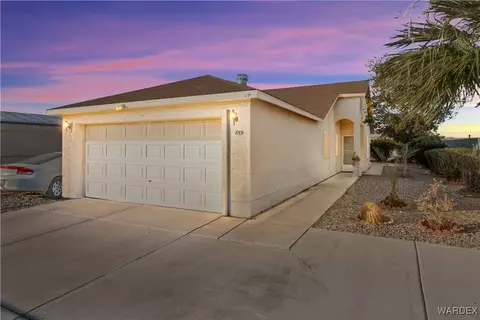 859 Roadrunner Dr, Bullhead City, AZ 86442