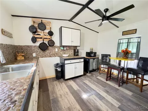 262 Meander Dr, Bullhead City, AZ 86442
