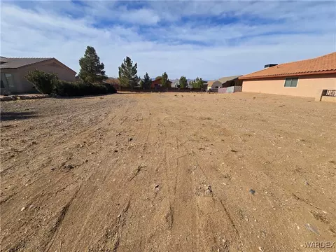 7826 E Oxbow Dr, Kingman, AZ 86401
