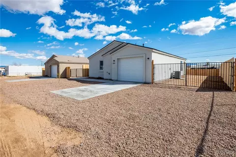 3150 E Neal Ave, Kingman, AZ 86409