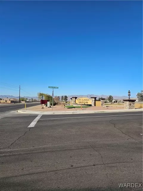 6375 S Via De Oro, Fort Mohave, AZ 86426
