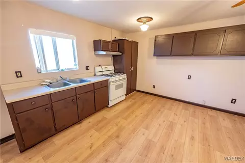 3535 E Oriole Ln, Kingman, AZ 86409 photo 9