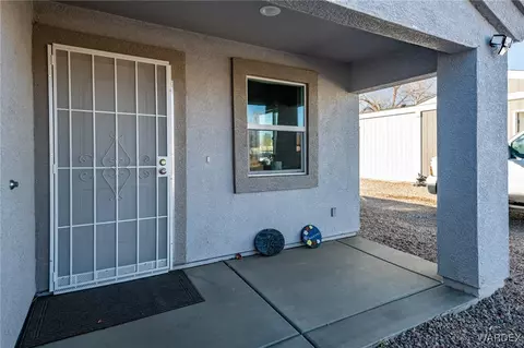 3108 E Mcvicar Ave, Kingman, AZ 86409 photo 2