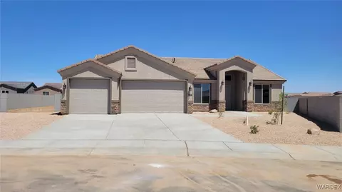3477 E Cane Dr, Kingman, AZ 86409