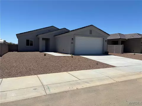 3282 E Farm Crest Ave, Kingman, AZ 86409