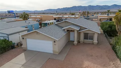 4303 S Calle Viveza, Fort Mohave, AZ 86426