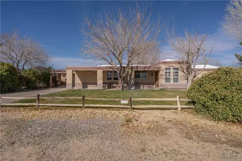 1875 E Suffock Ave, Kingman, AZ 86409 photo 3