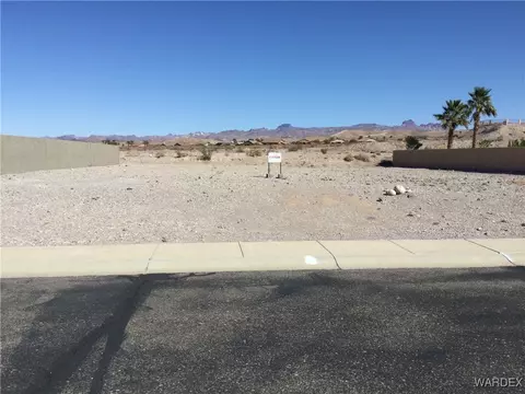 980 Desert Nights Ln, Bullhead City, AZ 86429