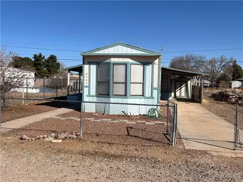 2735 E Suffock Ave, Kingman, AZ 86409