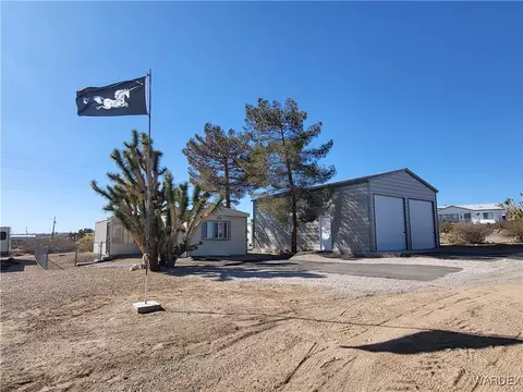 440 E Whitmore Blvd, Meadview, AZ 86444