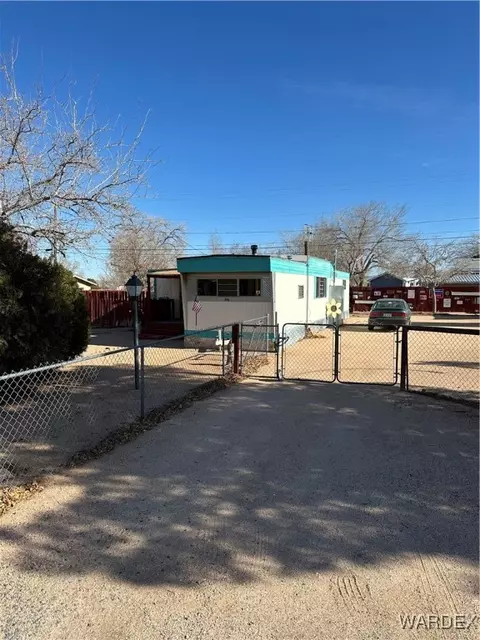 3565 E Cardinal Ln, Kingman, AZ 86409