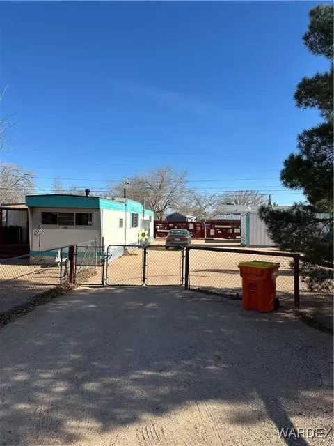 3565 E Cardinal Ln, Kingman, AZ 86409 photo 5