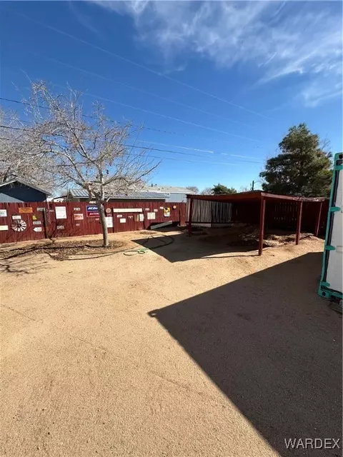 3565 E Cardinal Ln, Kingman, AZ 86409 photo 6
