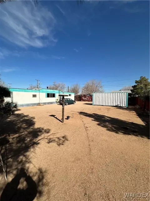 3565 E Cardinal Ln, Kingman, AZ 86409 photo 2