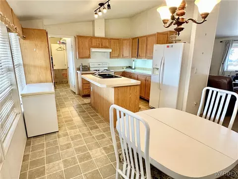 3670 E Northfield Ave, Kingman, AZ 86409 photo 6