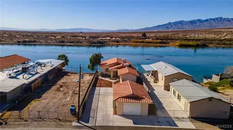 2149 Whitewater Dr, Bullhead City, AZ 86442