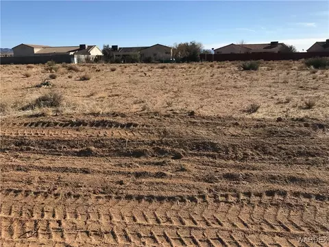 7060 E Morningside Dr, Kingman, AZ 86401 photo 2