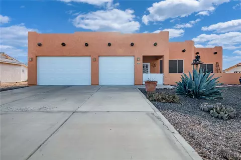 8956 N Ironwood Dr, Kingman, AZ 86401