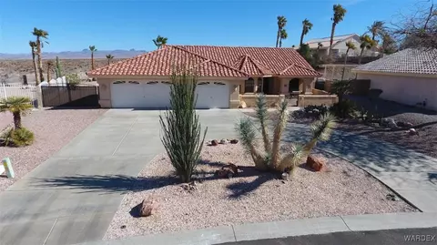 2273 Sunrise Trl, Bullhead City, AZ 86442