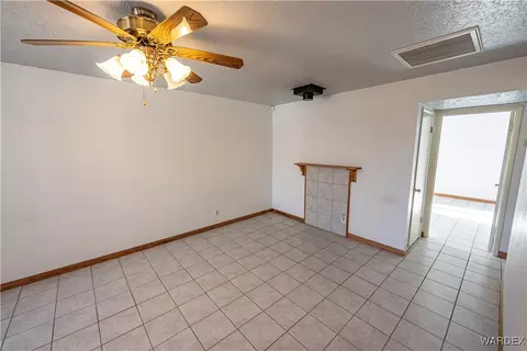 3850 E Sunhaven Ln, Kingman, AZ 86409 photo 7