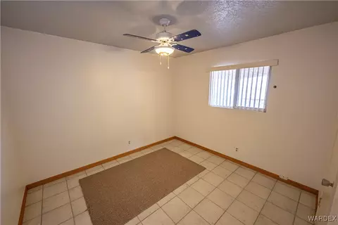 3850 E Sunhaven Ln, Kingman, AZ 86409 photo 11