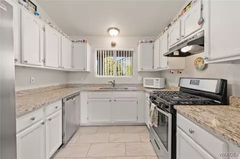 3757 E Snavely Ave, Kingman, AZ 86409 photo 4