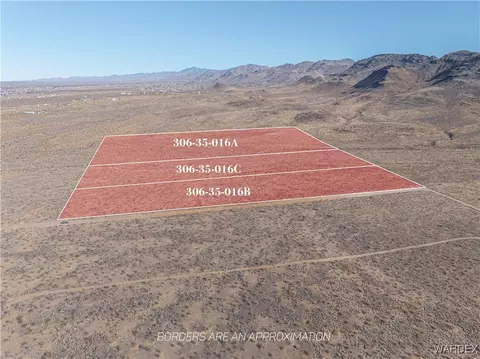 000 Bolsa Dr, Golden Valley, AZ 86413