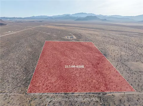000 Tampico Rd, Golden Valley, AZ 86413