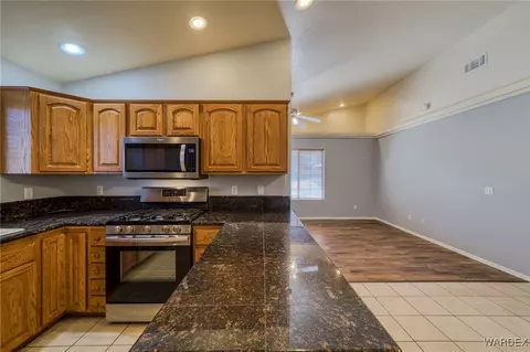 3035 Mallory Loop, Kingman, AZ 86401 photo 12