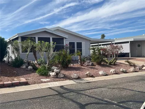 2350 Adobe Rd #33, Bullhead City, AZ 86442