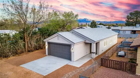 2610 E Lass Ave, Kingman, AZ 86409