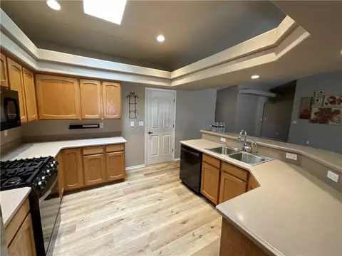 Kitchen - 3796 E Suffock Ave, Kingman, AZ 86409 photo 2 of 2